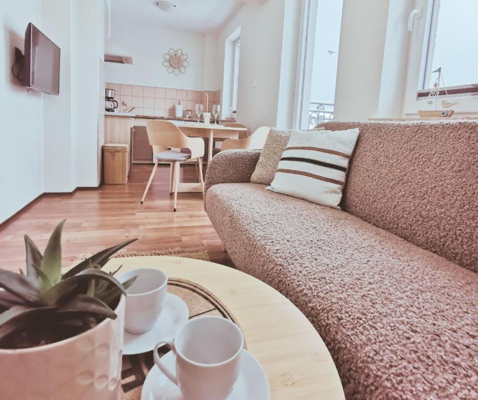 Sunny Apartament Ujście-Darłowskie Extérieur photo